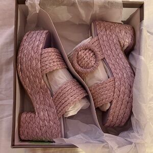 HAPPY LUNAR NEW YEAR!! Franco Sarto L-Costa Lavender 7.5 💗💗💗